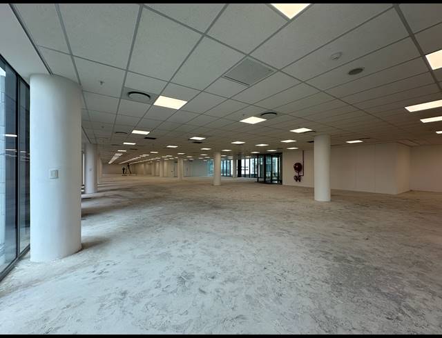 1,154M² OFFICE TO LET IN SANDTON CENTRAL